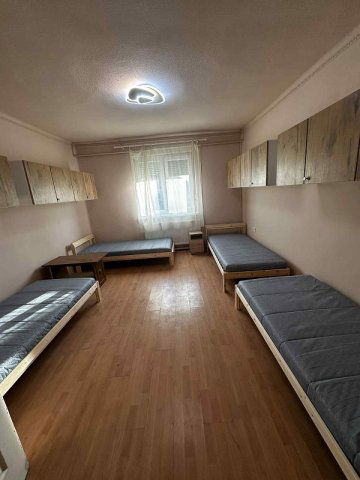 Kiadó családi ház, albérlet, Debrecenben 650 E Ft / hó