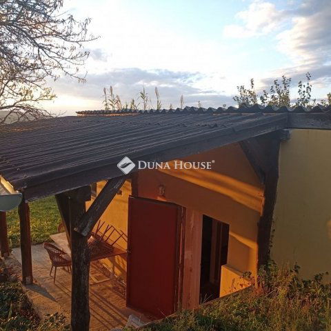 Eladó családi ház, Zalaegerszegen 15.7 M Ft, 1 szobás