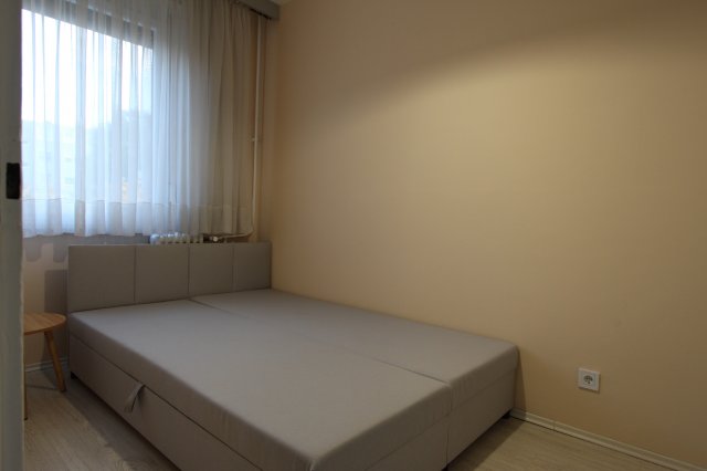 Kiadó panellakás, albérlet, Debrecenben 160 E Ft / hó