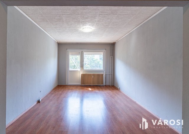 Eladó panellakás, Szegeden 47.9 M Ft, 2 szobás