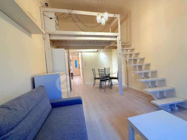 Kiadó téglalakás, albérlet, V. kerületben, Stollár Béla utcában