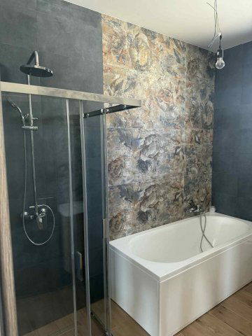 Eladó családi ház, Helvécián 102 M Ft, 5 szobás