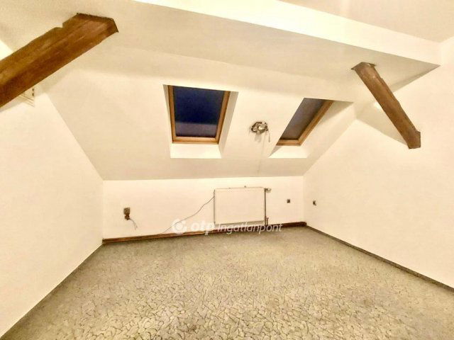 Eladó téglalakás, Budapesten, XX. kerületben 109.9 M Ft