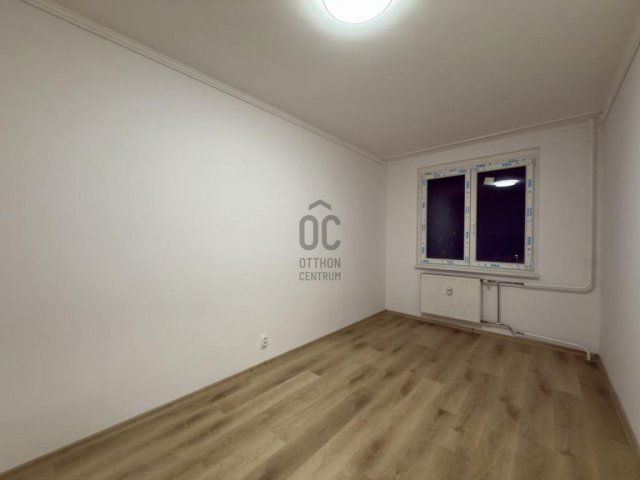 Eladó panellakás, Budapesten, XV. kerületben 80 M Ft, 4 szobás