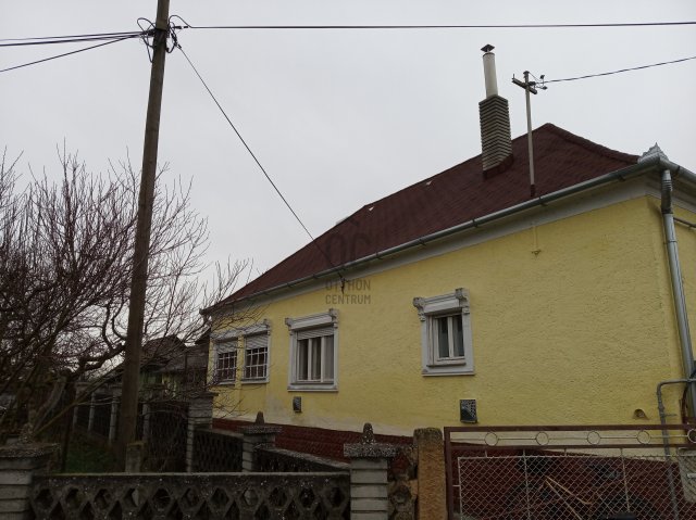 Eladó családi ház, Letenyén 28 M Ft, 3 szobás