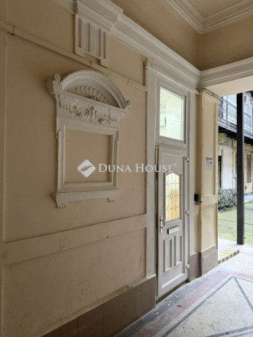 Eladó téglalakás, VIII. kerületben, Teleki László téren