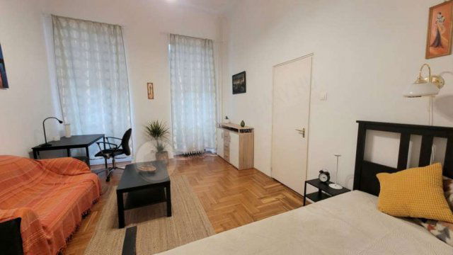 Kiadó téglalakás, albérlet, V. kerületben, Széchenyi utcában