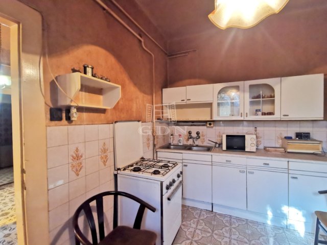 Eladó családi ház, Zalaegerszegen 49.8 M Ft, 2 szobás