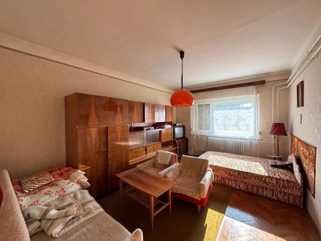 Eladó családi ház, Polgáron 26.9 M Ft, 2 szobás