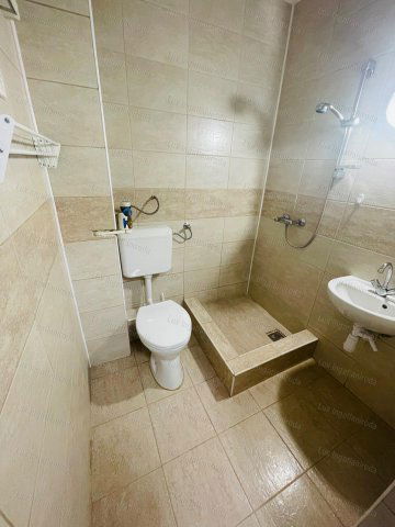 Eladó téglalakás, Komáromban 29.99 M Ft, 1 szobás