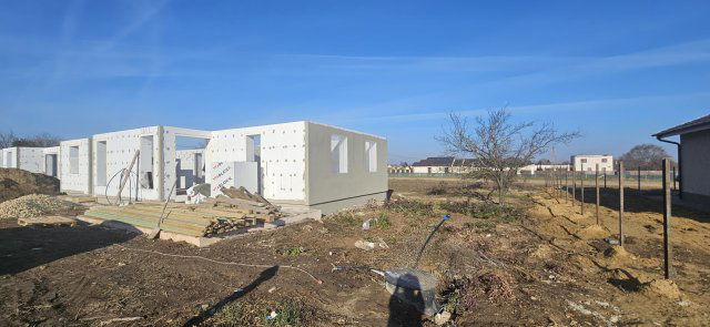 Eladó családi ház, Debrecenben 110 M Ft, 4 szobás