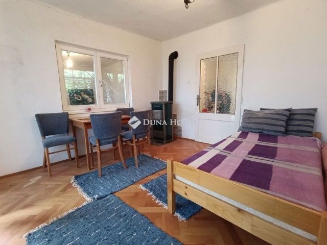 Eladó családi ház, Mohácson 13.5 M Ft, 1 szobás
