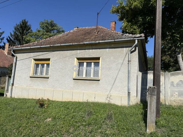 Eladó családi ház, Olaszfán 19.5 M Ft, 2+1 szobás