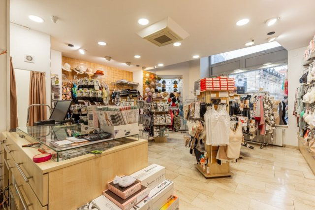 Eladó üzlethelyiség, Budapesten, V. kerületben 385 M Ft