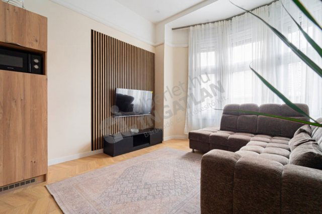 Kiadó téglalakás, albérlet, VI. kerületben, Dessewffy utcában