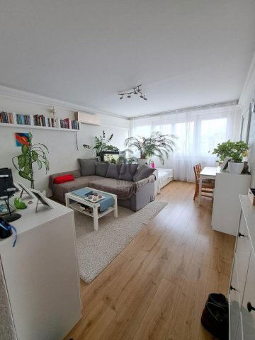 Eladó panellakás, Budapesten, XIV. kerületben 65.9 M Ft, 2 szobás