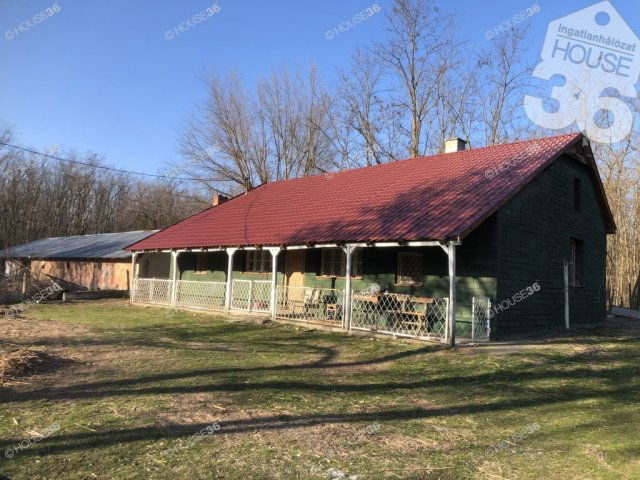 Eladó mezogazdasagi ingatlan, Nyárlőrincen 38.5 M Ft, 3 szobás