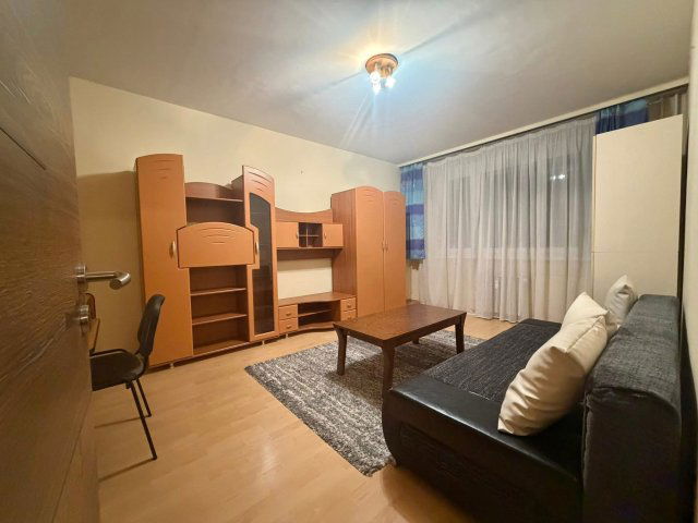 Eladó panellakás, Szegeden 51.9 M Ft, 2 szobás