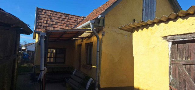 Eladó családi ház, Debrecenben 31.9 M Ft, 2 szobás