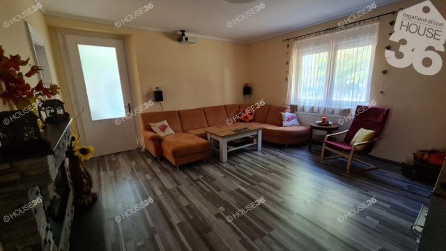 Eladó családi ház, Kecskeméten 89.9 M Ft, 3 szobás