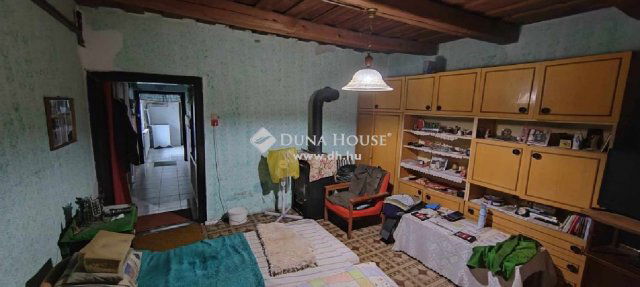 Eladó családi ház, Nemesvidán 17.5 M Ft, 2 szobás