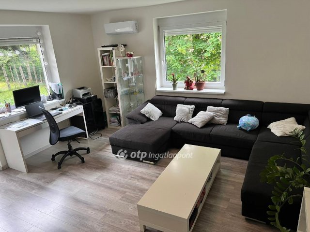 Eladó családi ház, Érden 179 M Ft, 6 szobás