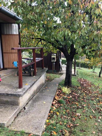 Eladó nyaraló, Pécsett 9.9 M Ft, 3 szobás / költözzbe.hu