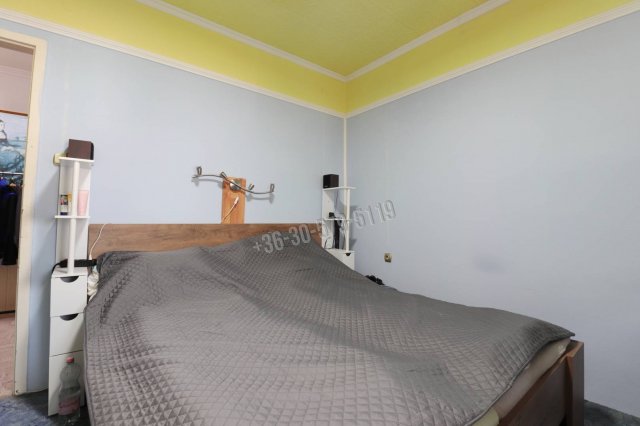 Eladó sorház, Orosházán, Tó utcában 25 M Ft, 3 szobás