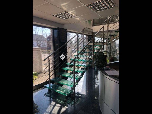 Eladó iroda, Gödöllőn 390 M Ft / költözzbe.hu