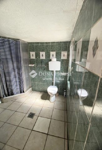 Eladó családi ház, Márkón 46.5 M Ft, 2+1 szobás
