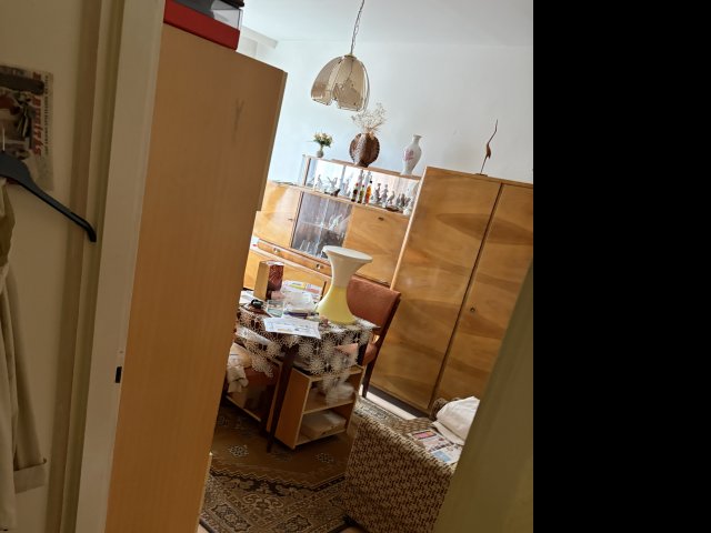 Eladó panellakás, Százhalombattán 39.65 M Ft, 1 szobás