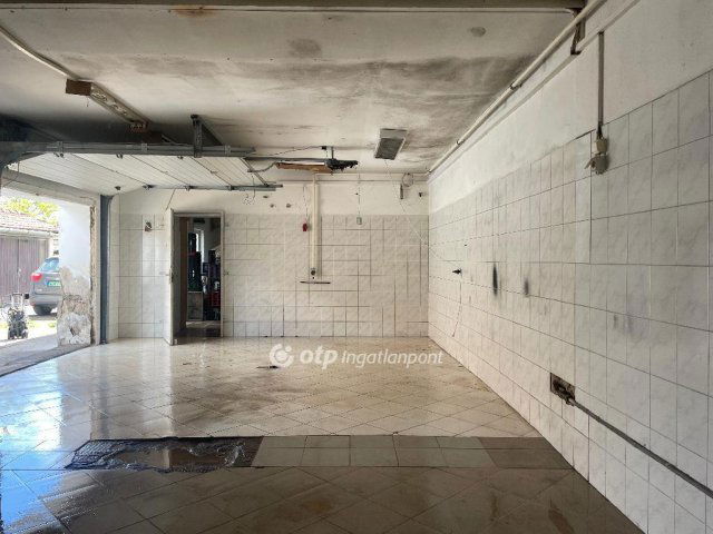 Eladó családi ház, Nagyrédén 21.5 M Ft, 2 szobás