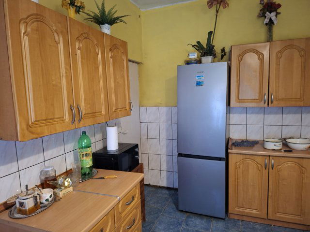 Eladó családi ház, Nován 17.5 M Ft, 2 szobás