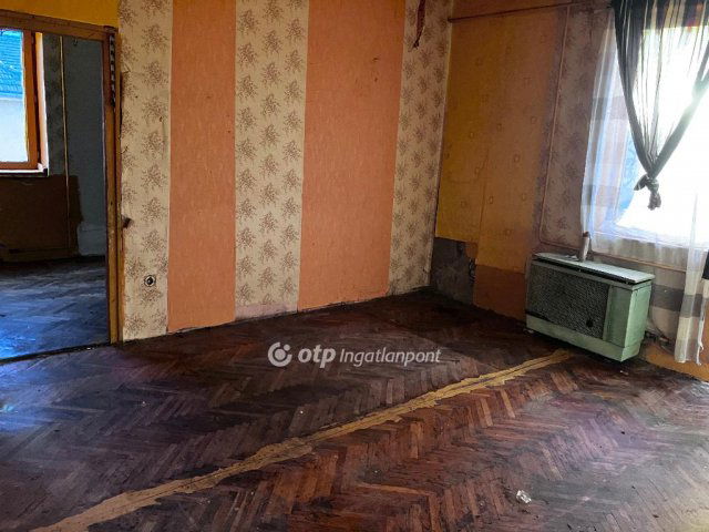 Eladó téglalakás, Bátonyterenyén 18.9 M Ft, 2 szobás