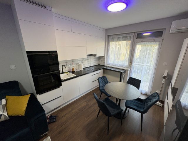 Eladó téglalakás, Nagykanizsán 60 M Ft, 2+1 szobás