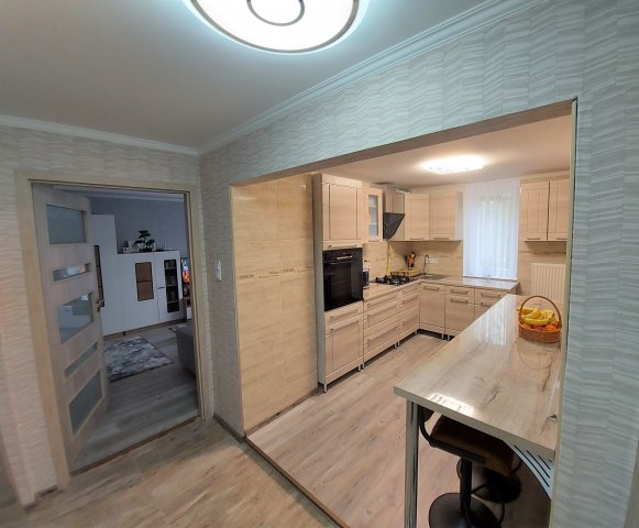 Eladó téglalakás, Szolnokon 34.99 M Ft, 2 szobás