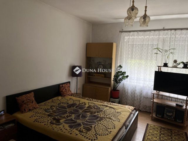 Eladó családi ház, Enyingen 48.5 M Ft, 3 szobás