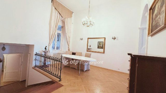 Kiadó téglalakás, albérlet, Budapesten, I. kerületben