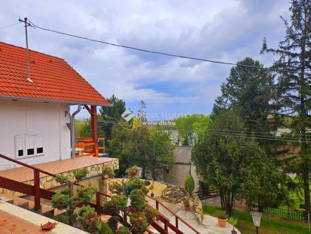 Eladó családi ház, Báron 69.9 M Ft, 9 szobás