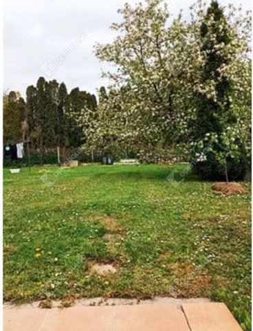 Eladó családi ház, Hévízen 119.9 M Ft, 5 szobás