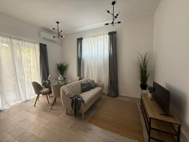 Eladó téglalakás, Pécsett 82.9 M Ft, 3 szobás