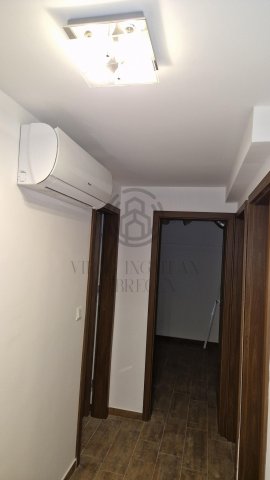 Kiadó üzlethelyiség, Debrecenben, Vág utcában 200 E Ft / hó