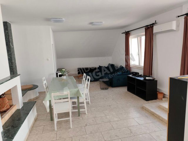 Kiadó téglalakás, albérlet, III. kerületben, Csemete utcában