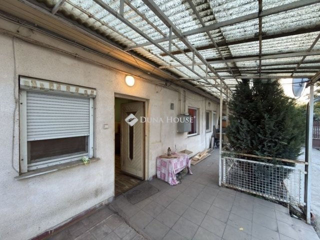 Eladó téglalakás, Budapesten, XXI. kerületben 34.9 M Ft