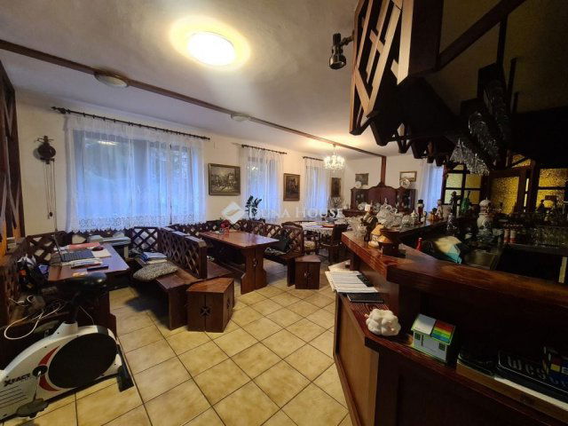 Eladó családi ház, Sopronban 349 M Ft, 8 szobás