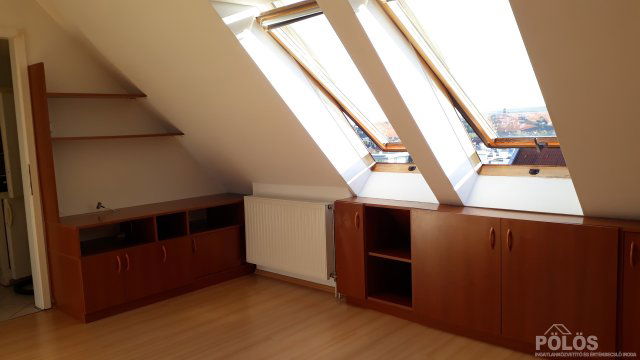 Kiadó téglalakás, albérlet, Béren 127 E Ft / hó, 1 szobás