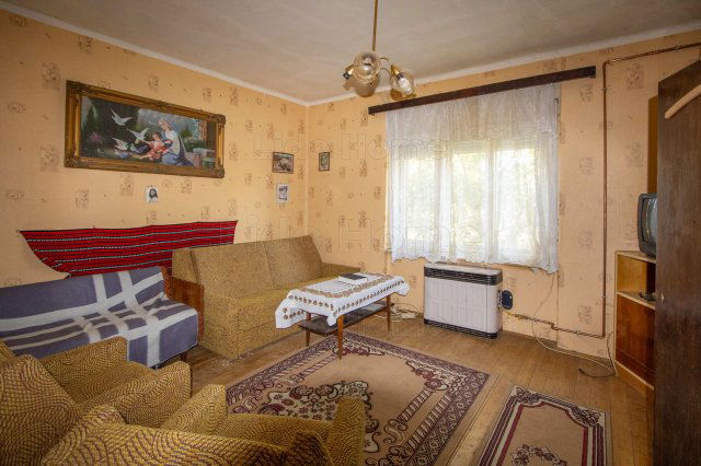 Eladó családi ház, Enyingen 23.99 M Ft, 7 szobás