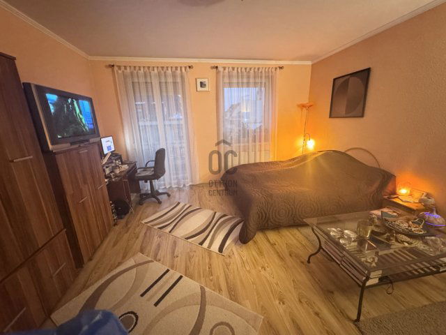 Eladó téglalakás, Budapesten, XV. kerületben 65.5 M Ft, 1 szobás