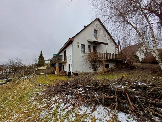 Eladó családi ház, Salgótarjánban 62 M Ft, 5 szobás