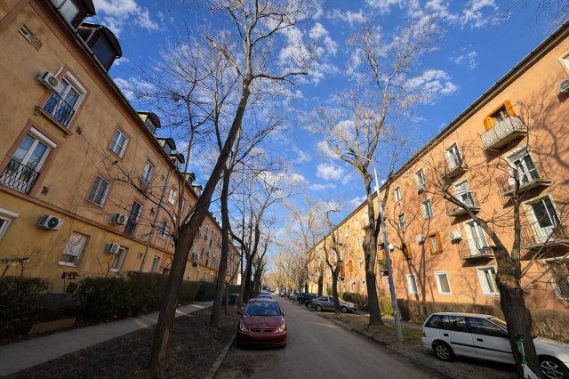 Eladó téglalakás, Budapesten, XI. kerületben, Karcag utcában